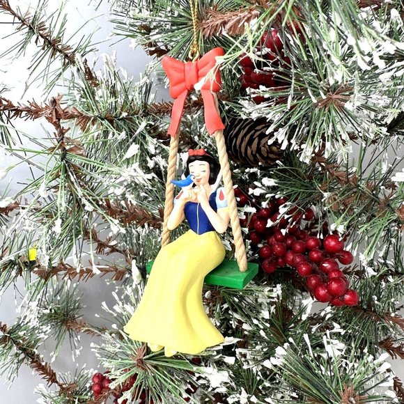 Grolier Disney Christmas Ornament Snow White In Swing In Box DCO 026902 - Picture 6 of 9